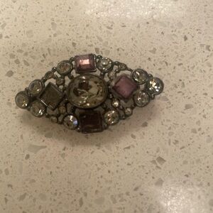 Elegant vintage Silver and Purple Brooch